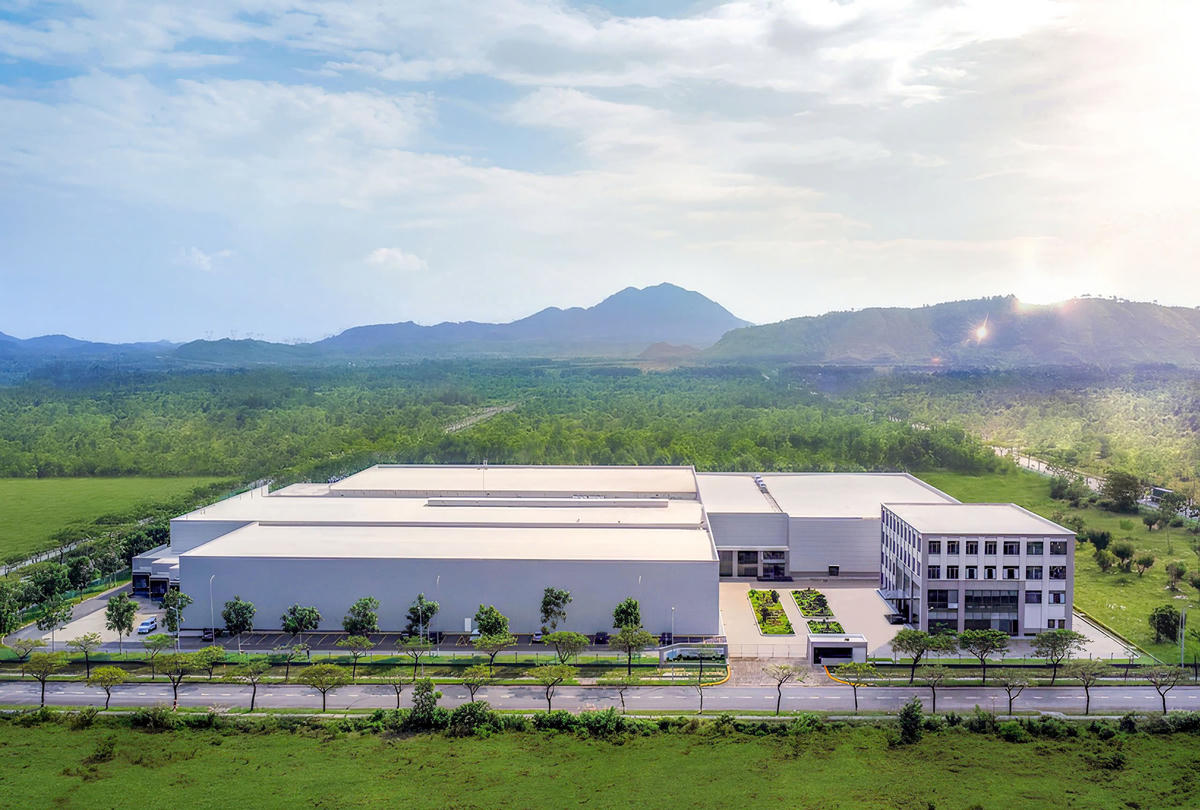 Nhà máy sản xuất dược phẩm và Trung tâm Nghiên cứu phát triển công nghệ cao