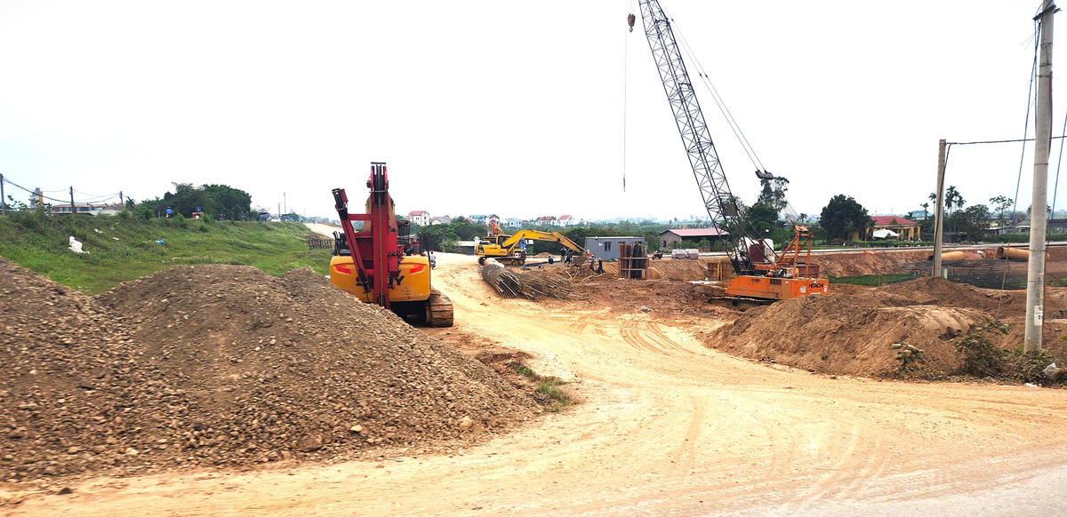 Dự án đường Vành đai 4- Vùng Thủ đô Hà Nội: Các cơ quan giải quyết “quên” văn bản chỉ đạo của UBND TP Hà Nội?