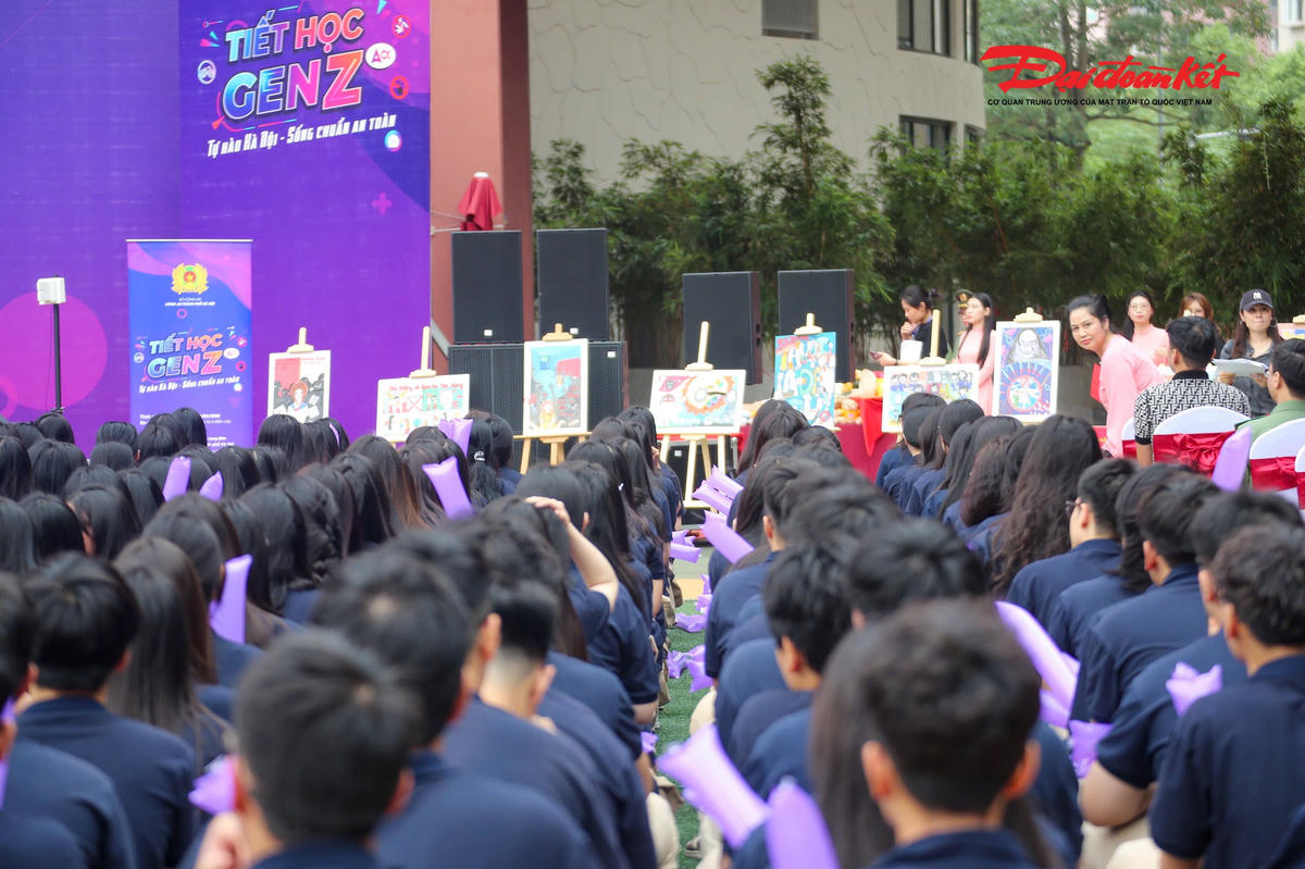 Đưa pháp luật vào trường học bằng sân khấu hóa