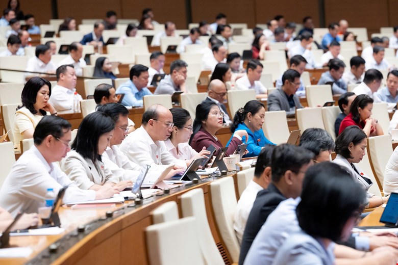 Đề xuất cơ chế “đặt hàng” theo vụ việc đối với luật sư công