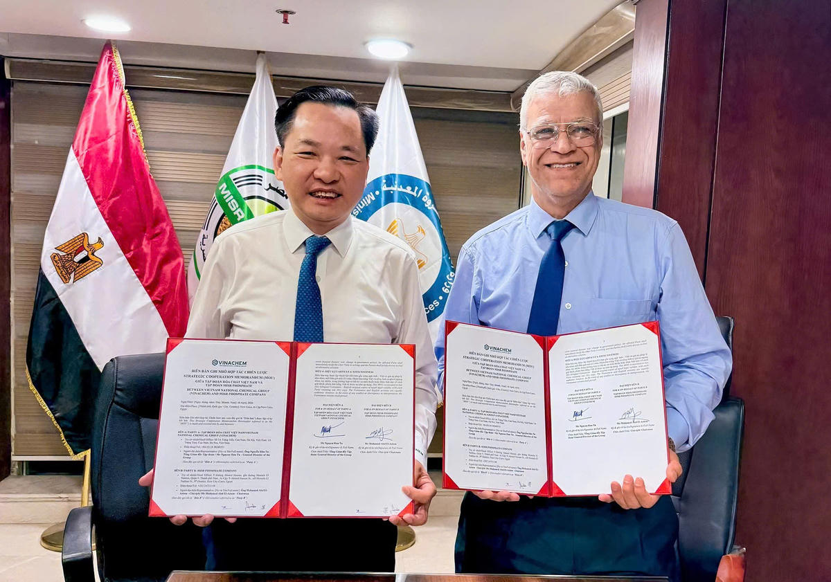 Tập đoàn Hoá chất Việt Nam ký Biên bản Ghi nhớ (MOU) với Misr Phosphate - Doanh nghiệp nhà nước lớn nhất Ai Cập trong lĩnh vực khai thác và xuất khẩu quặng phốt phát.