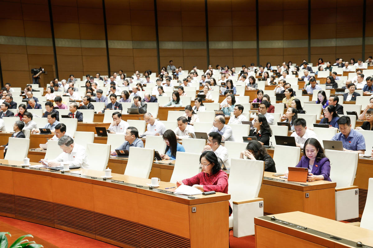 Tổng Bí thư, Chủ tịch nước Tô Lâm; Ủy viên Bộ Chính trị, Bí thư Trung ương Đảng, Bí thư Đảng ủy MTTQ, các đoàn thể Trung ương, Chủ tịch UBTƯ MTTQ Việt Nam Bùi Thị Minh Hoài dự phiên làm việc chiều 23/4