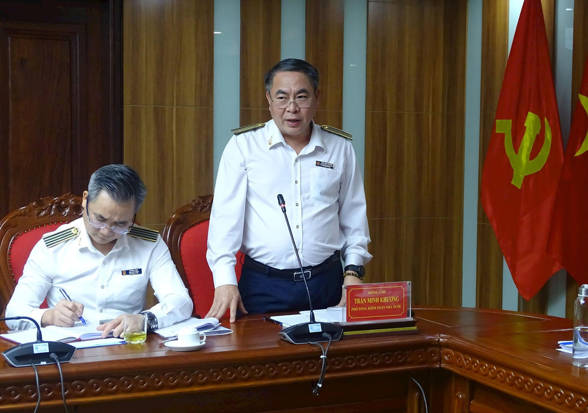 Phó Tổng Kiểm toán nhà nước Trần Minh Khương phát biểu đánh giá cao những kết quả công tác KTNN chuyên ngành IV đã đạt được trong thời gian qua