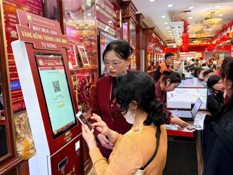 Thị trường vàng chưa “lặng sóng”