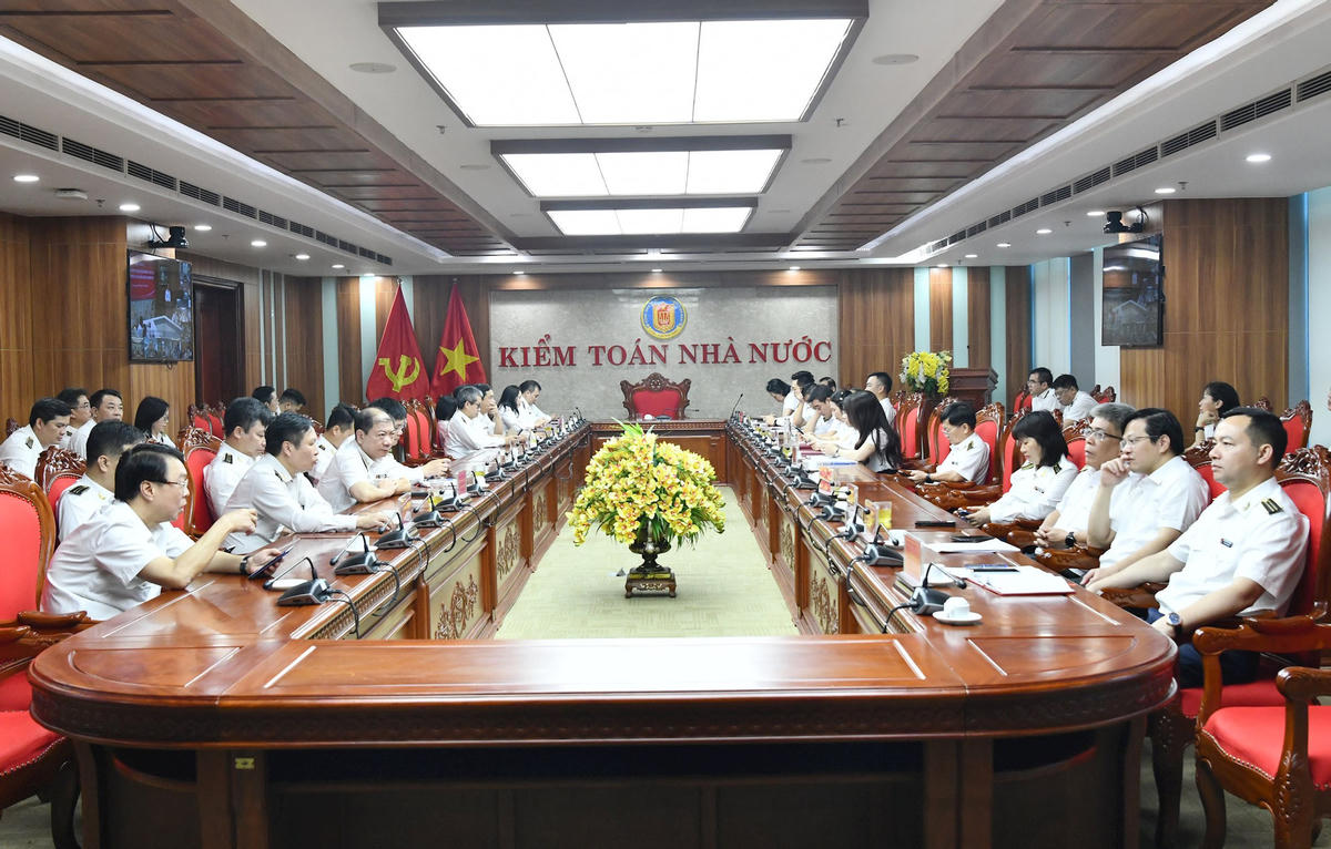 Đại diện lãnh đạo các đơn vị có trụ sở tại Hà Nội dự Hội nghị