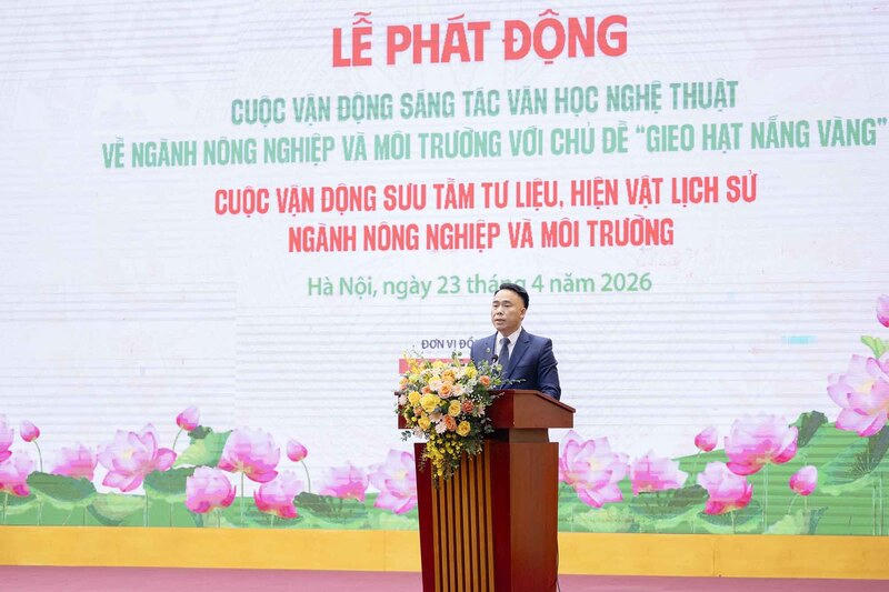 Ông Đào Xuân Hưng, Tổng Biên tập Tạp chí Nông nghiệp và Môi trường phát biểu tại lễ phát động. Ảnh: Linh Linh