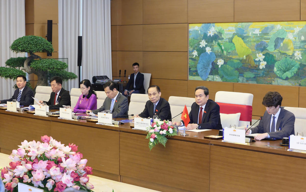 Chủ tịch Quốc hội Trần Thanh Mẫn cho rằng hai nước có nhiều tiềm năng và lợi thế bổ trợ lẫn nhau trên các lĩnh vực trọng tâm trong giai đoạn tới.&nbsp;- Ảnh: VGP/Nhật Bắc