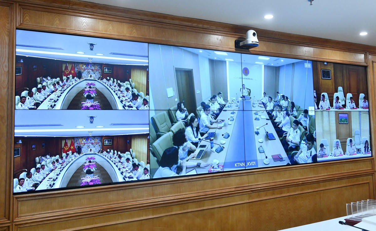 Các KTNN khu vực dự Hội nghị tại các điểm cầu