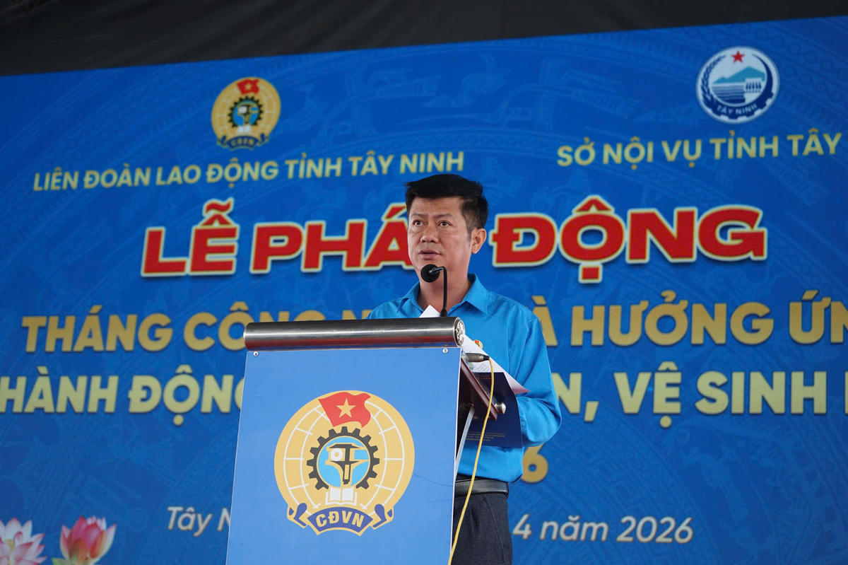 Ông Trần Lê Duy phát biểu tại buổi lễ. Ảnh: T.Vũ.