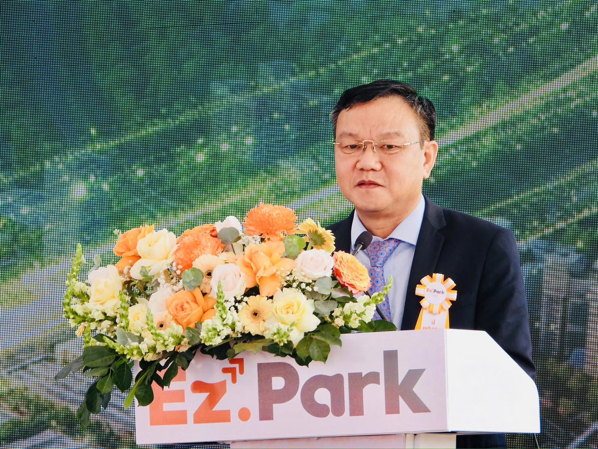 Ông Đào Mỹ, Phó Chủ tịch UBND tỉnh phát biểu tại lễ khởi công. Ảnh: Thanh Nga.