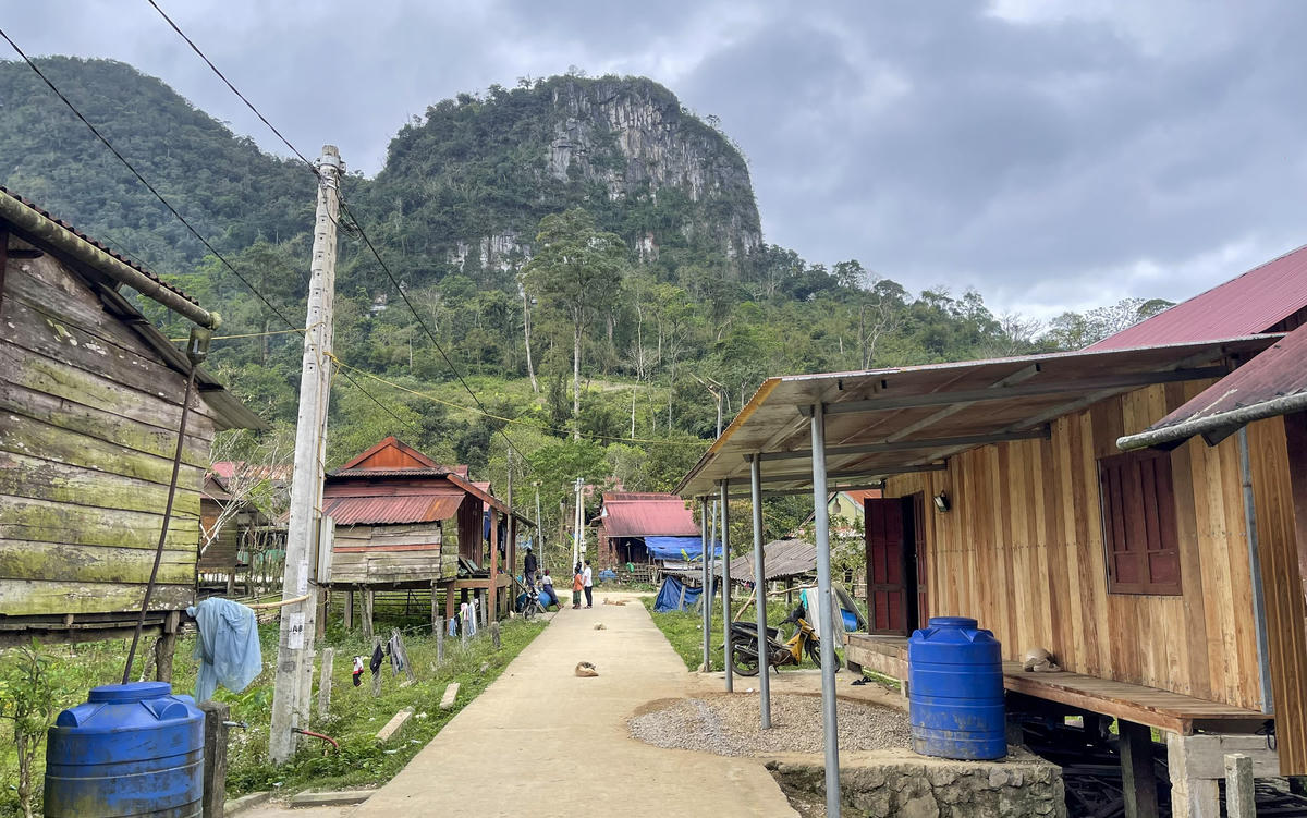 Bản 39 của tộc người Arem (dân tộc Chứt) hôm nay đã có nhiều đổi thay. Ảnh: Cẩm Kỳ&nbsp;