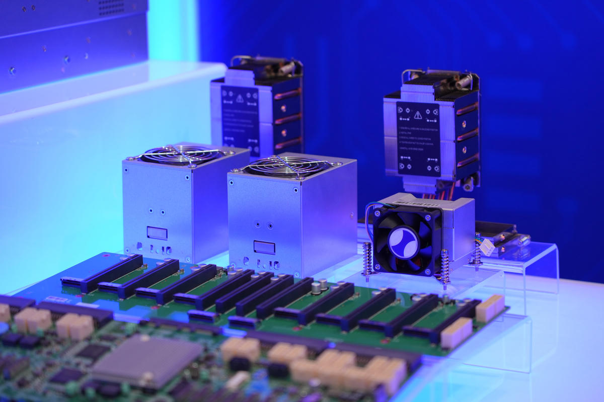 G-Group giới thiệu máy chủ AI “made in Vietnam” tại Diễn đàn Kinh tế Việt Nam - Hàn Quốc