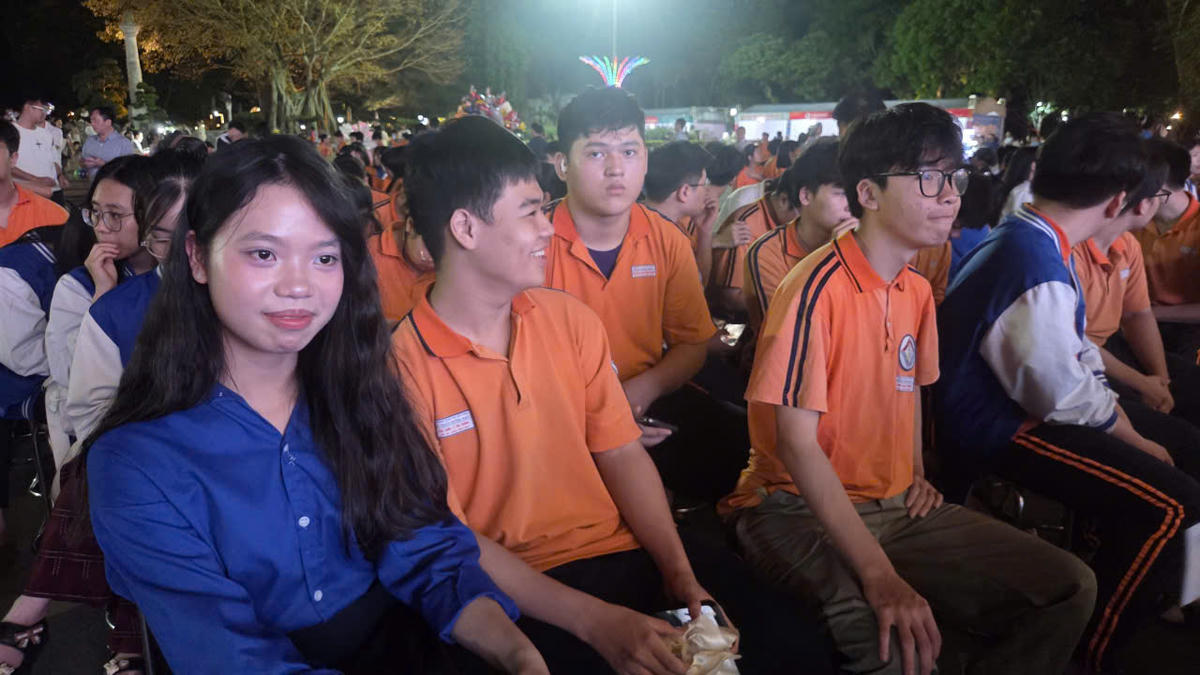 Tham dự sự kiện có rất đông học sinh, sinh viên ở địa phương. Ảnh: Duy Hưng