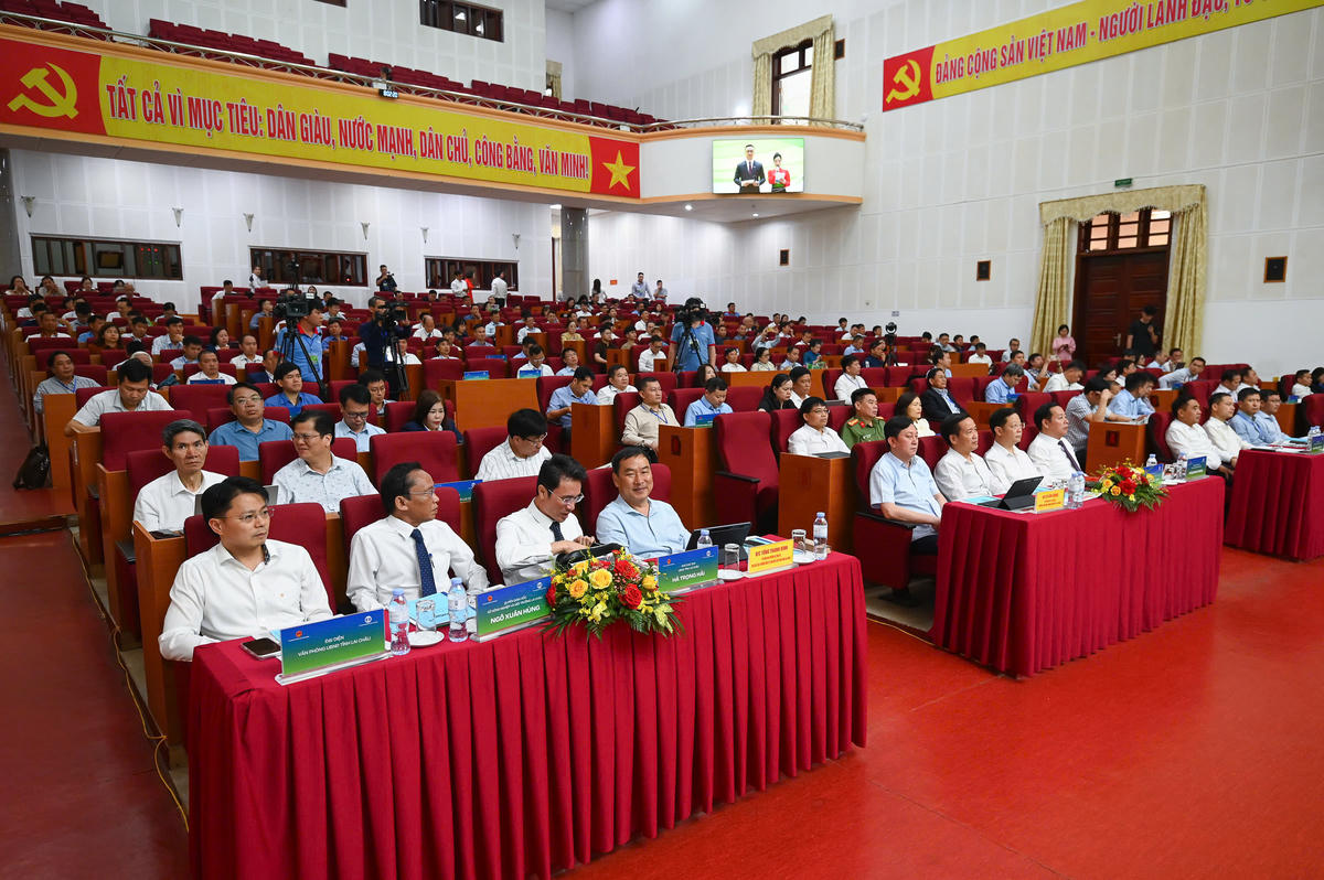 Quang cảnh hội nghị.