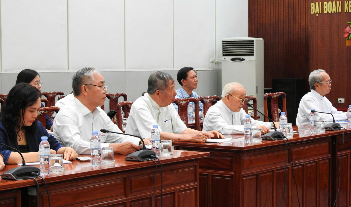 Các đại biểu tham dự Hội nghị