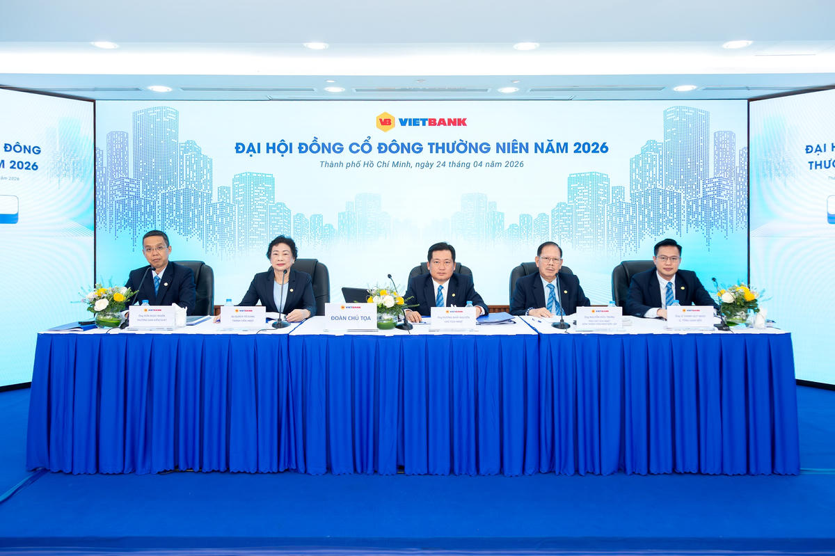 Đoàn chủ tọa Đại hội đồng cổ đông thường niên Vietbank năm 2026.