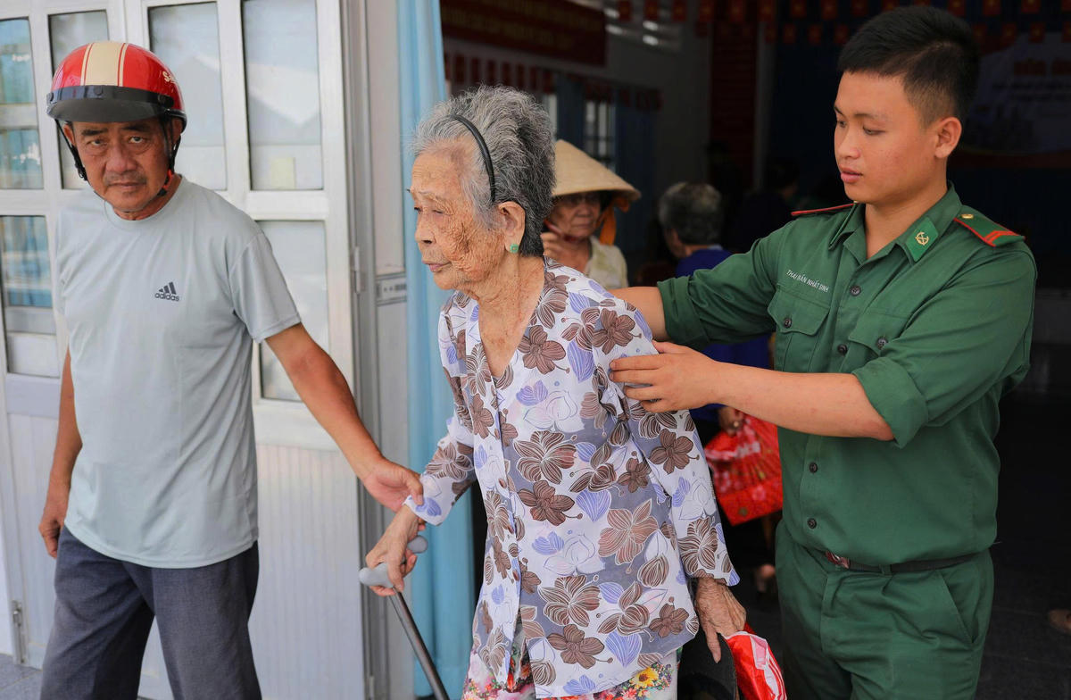 TP Hồ Chí Minh: Bắn pháo hoa, tổ chức 3D mapping mừng 50 năm ngày thành phố mang tên Bác