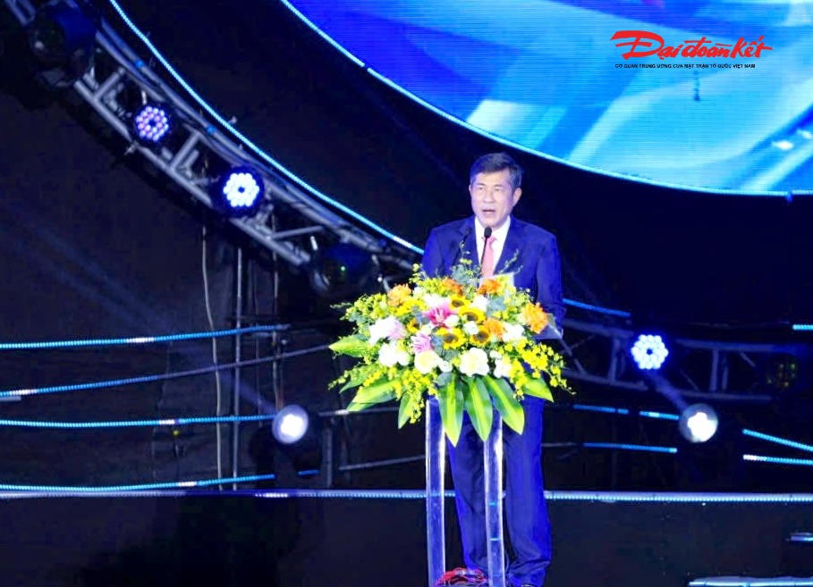 Ông Thái Văn Thành - Phó Chủ tịch UBND tỉnh Nghệ Ankhẳng định, Festival Du lịch Cửa Lò không chỉ là sự kiện văn hóa – du lịch thường niên, mà còn thể hiện khát vọng xây dựng Cửa Lò trở thành điểm đến hiện đại, hấp dẫn, mang tầm vóc mới. Ảnh: ĐB