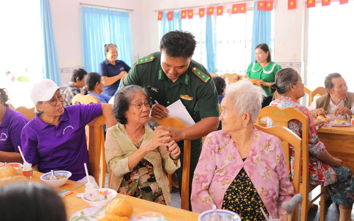 TP Hồ Chí Minh: Bắn pháo hoa, tổ chức 3D mapping mừng 50 năm ngày thành phố mang tên Bác