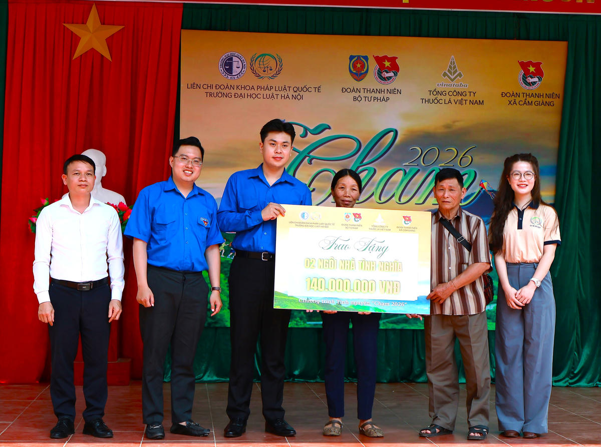 Chương trình đã hỗ trợ kinh phí xây dựng 02 nhà tình thương tại xã Cẩm Giàng, tỉnh Thái Nguyên trị giá 140 triệu đồng; trao tặng nhiều suất quà đến các em học sinh có hoàn cảnh khó khăn và bà con nhân dân trên địa bàn xã Cẩm Giàng, tỉnh Thái Nguyên.