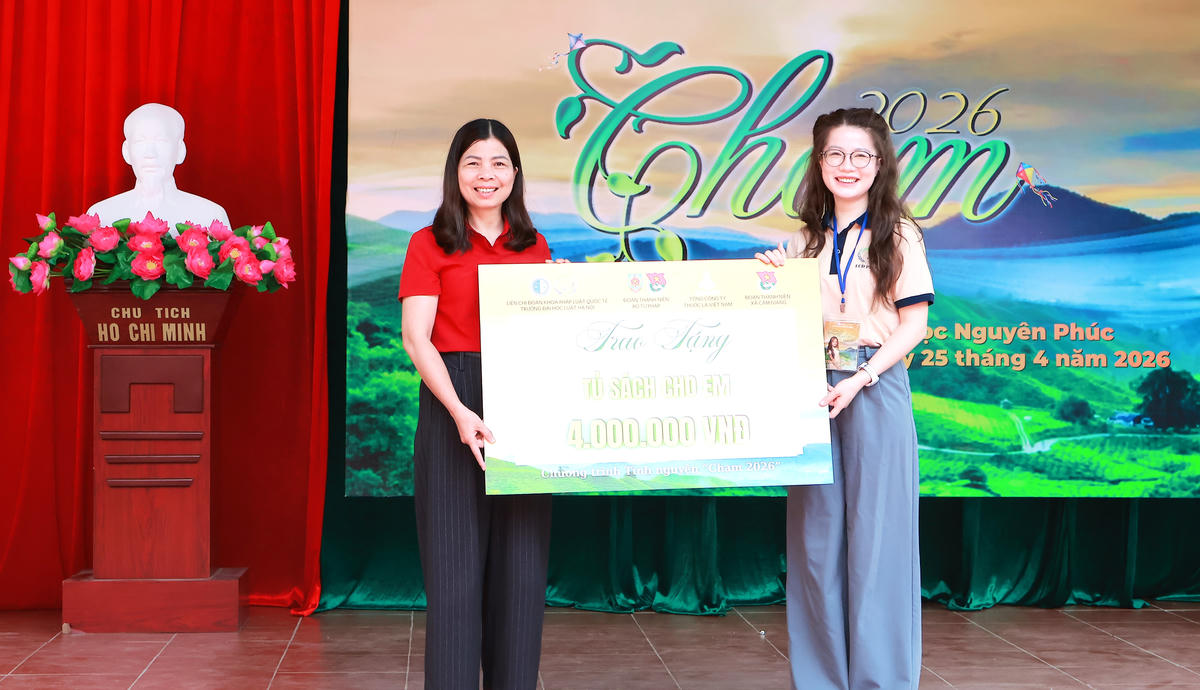 Ban tổ chức chương trình cũng đã huy động và quyên góp số tiền 4 triệu đồng và trao tặng cho trường Tiểu học Nguyên Phúc xây dựng, phát triển tủ sách.