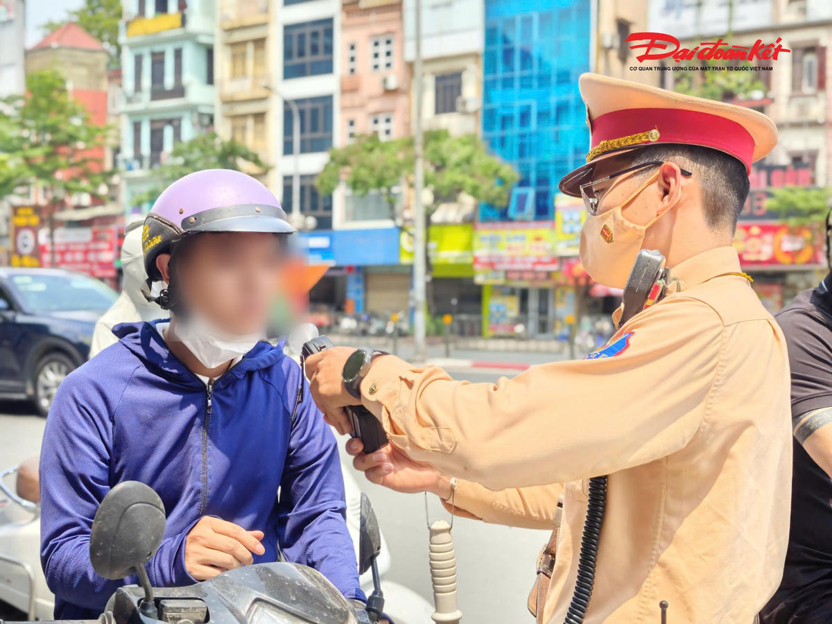 Trong số các trường hợp vi phạm, có 3 trường hợp ở mức dưới 0,25 mg/l khí thở; 4 trường hợp từ 0,25 đến dưới 0,4 mg/l; và 1 trường hợp vượt quá 0,4 mg/l khí thở.