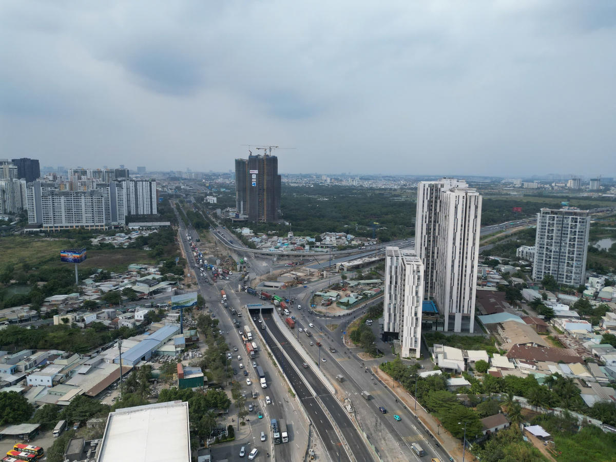 Toàn cảnh dự án nút giao thông An Phú sắp thông xe nhánh cầu N3. Ảnh: Đ.X.