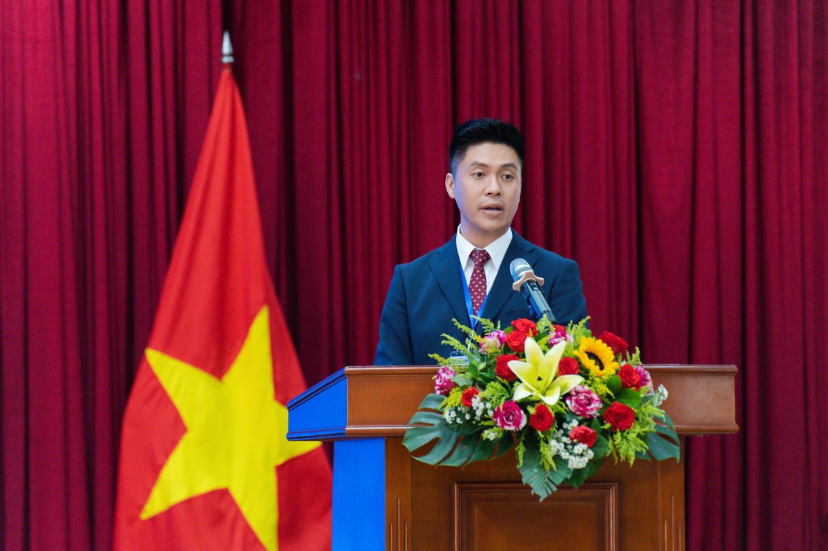 Tổng Thư ký Mạng lưới giảng dạy tiếng Việt và văn hóa Việt Nam toàn cầu Nguyễn Duy Anh phát biểu tại chương trình.&nbsp;