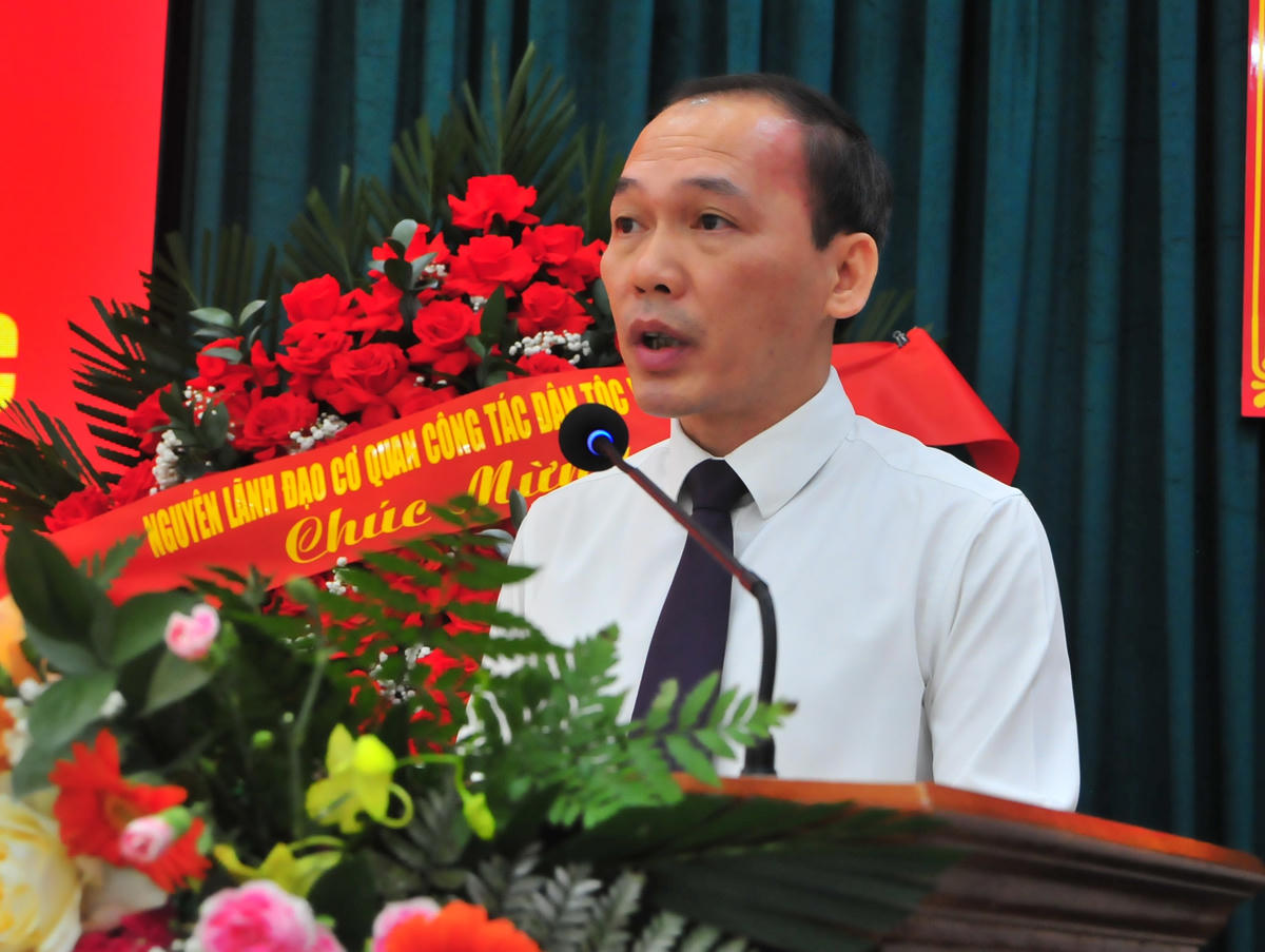 Giám đốc Sở Dân tộc và Tôn giáo Nguyễn Văn Dưng phát biểu tại buổi lễ. Ảnh: Xuân Trường.