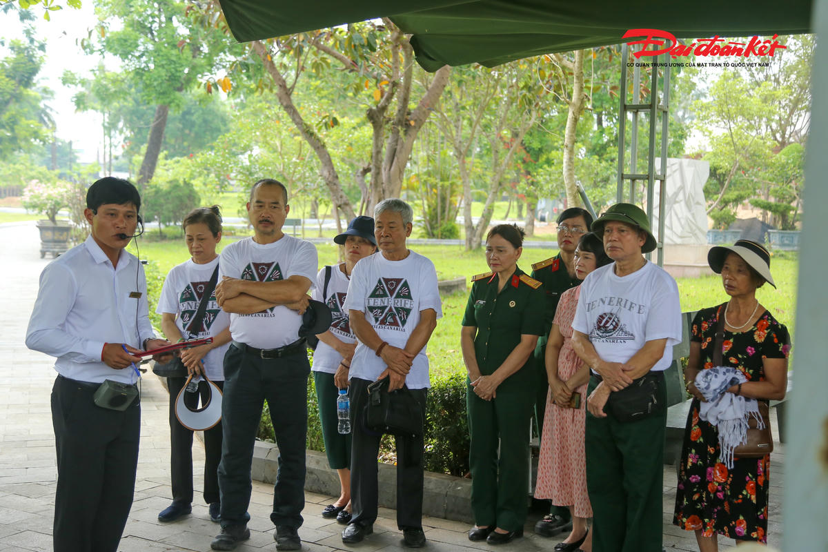 Đông đảo du khách đến Quảng Trị dịp nghỉ lễ Giỗ Tổ Hùng Vương