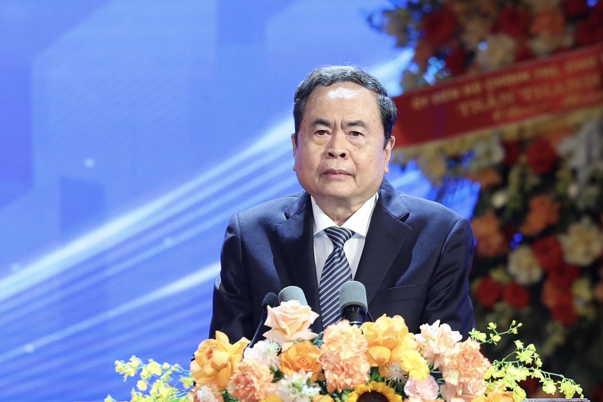 Ông Trần Thanh Mẫn, Ủy viên Bộ Chính trị, Chủ tịch Quốc hội phát biểu tại Lễ kỷ niệm 140 năm Ngày Quốc tế Lao động và tuyên dương Chủ tịch công đoàn cơ sở xuất sắc tiêu biểu. Ảnh: Hải Nguyễn