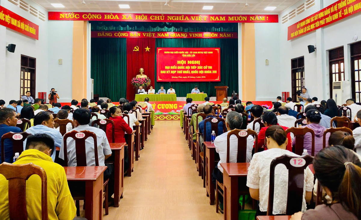 Toàn cảnh hội nghị. Ảnh:TN.