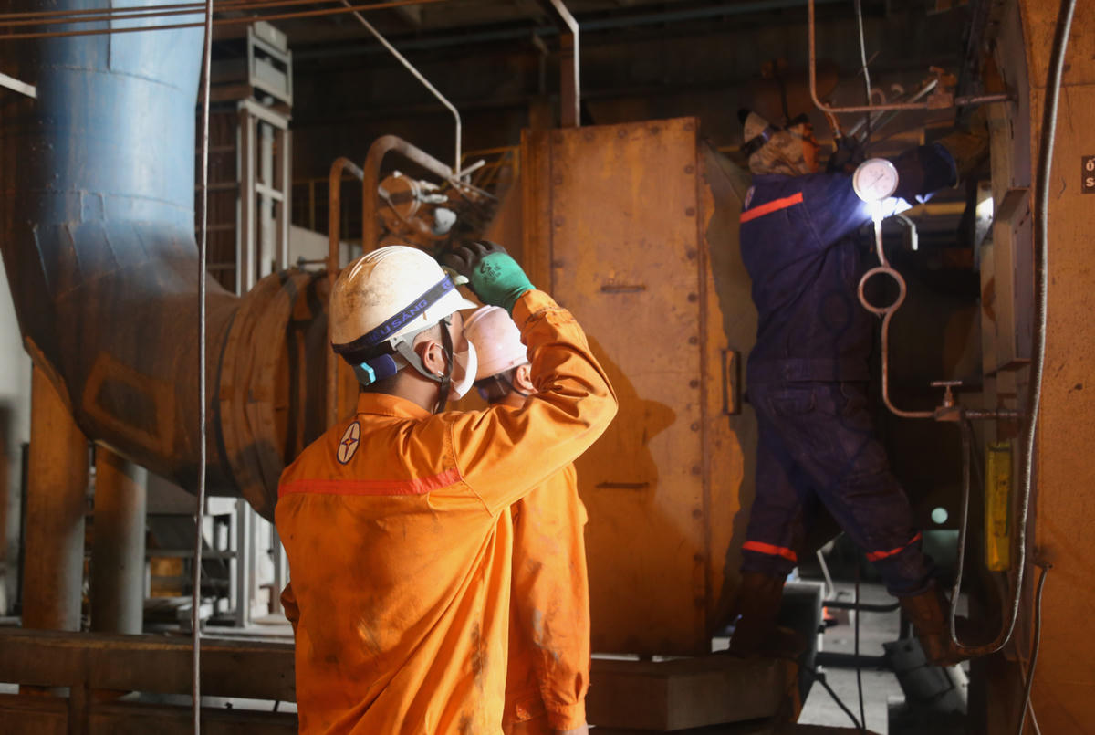 Công tác kiểm tra, giám sát hiện trường được tăng cường nhằm kịp thời phát hiện và xử lý các nguy cơ mất an toàn.