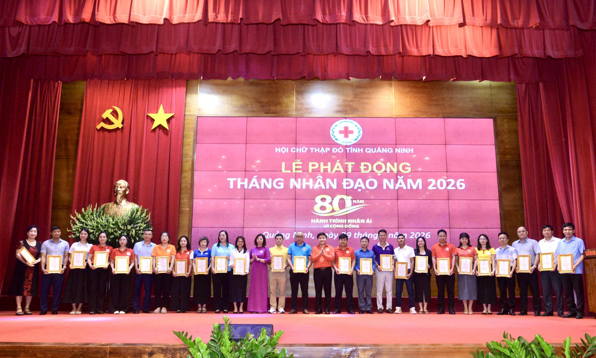 Quảng Ninh: Tiếp nhận hơn 8 tỷ đồng ủng hộ tại lễ phát động Tháng nhân đạo 2026