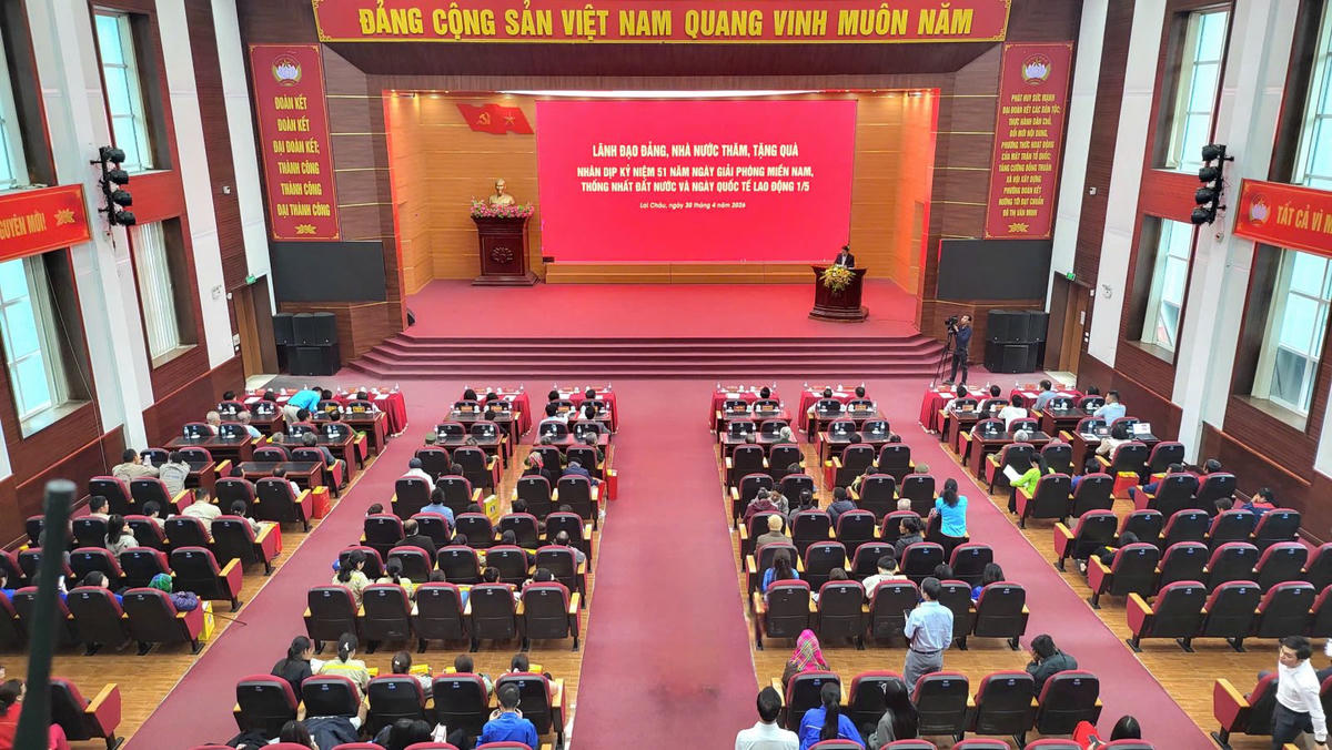 Quang cảnh chương trình.