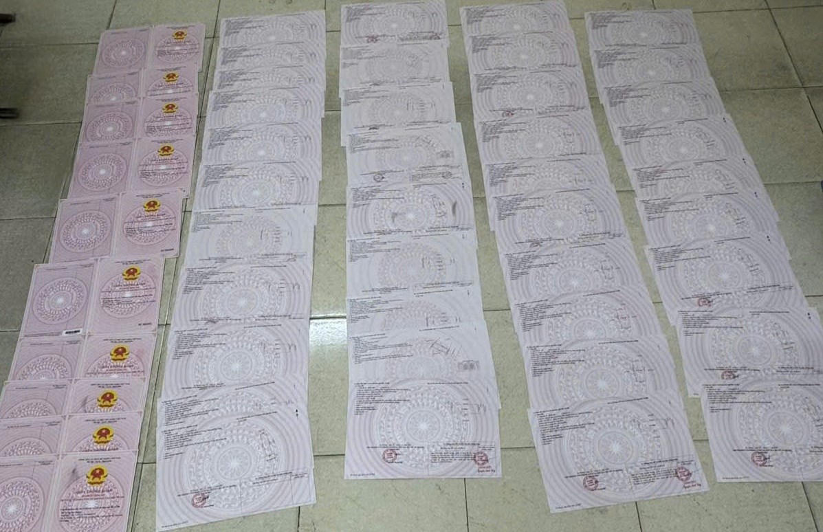 Tang vật vụ án. Ảnh: CATP.&nbsp;