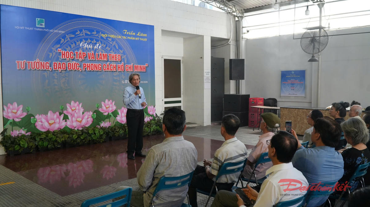 Triển lãm 24 tác phẩm mỹ thuật về học tập và làm theo tư tưởng, đạo đức, phong cách Hồ Chí Minh