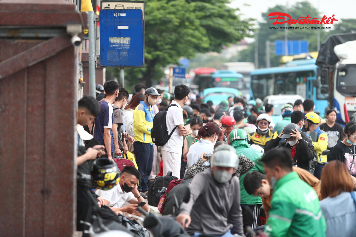 Giao thông Hà Nội ngày cuối kỳ nghỉ lễ: Cửa ngõ ổn định, nội thành thông thoáng