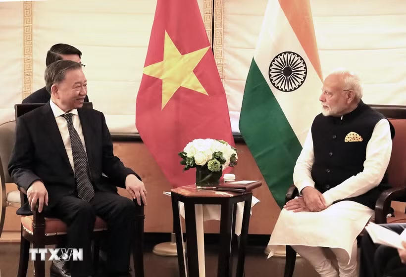 Tổng Bí thư, Chủ tịch nước Tô Lâm gặp Thủ tướng Ấn Độ Narendra Modi trong khuôn khổ chuyến tham dự Đại hội đồng Liên hợp quốc Khóa 79 và làm việc tại Hoa Kỳ, chiều 23/9/2024 (giờ địa phương), tại New York. (Ảnh: Thanh Tuấn/TTXVN).
