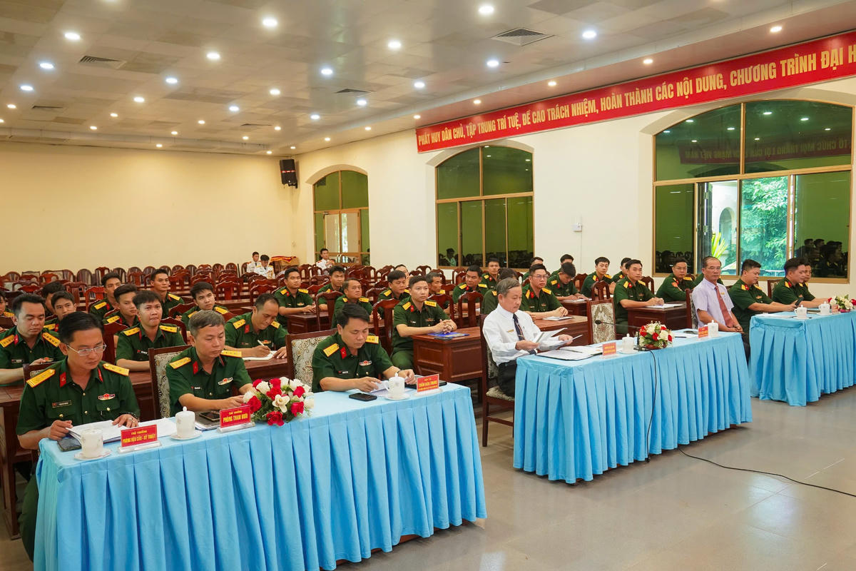 Quang cảnh lễ khai giảng Lớp bồi dưỡng. Ảnh: Nguyên Phú.