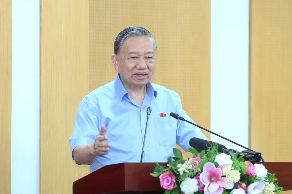 Tổng Bí thư, Chủ tịch nước Tô Lâm phát biểu tại Hội nghị Đại biểu Quốc hội tiếp xúc cử tri sau Kỳ họp thứ nhất, Quốc hội khóa XVI. (Ảnh: ĐĂNG KHOA).