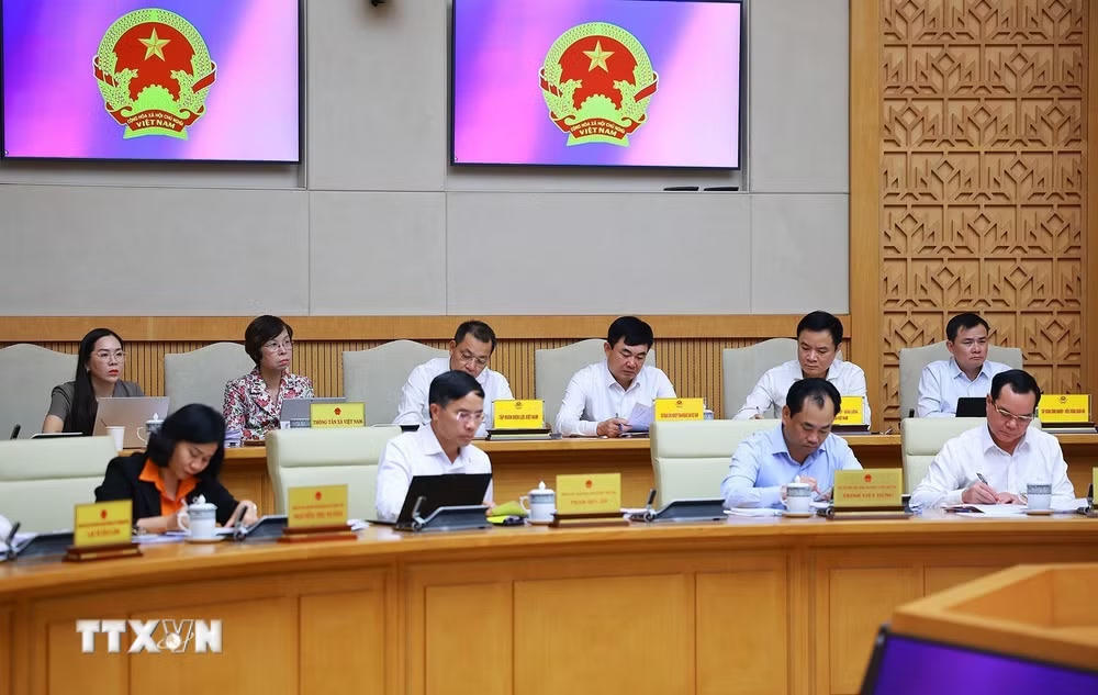 ttxvn-thu-tuong-chu-tri-phien-hop-chinh-phu-thuong-ky-thang-4-10.jpg