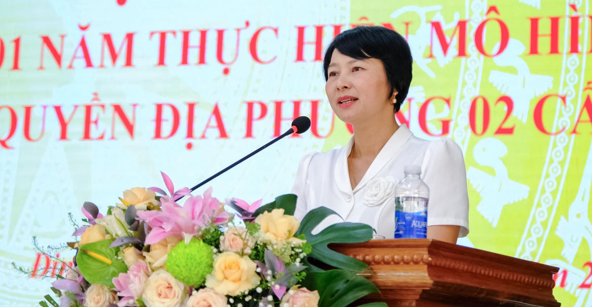 Bà Phạm Thị Phúc, Phó Bí thư Tỉnh ủy, Chủ tịch Ủy ban MTTQ Việt Nam tỉnh Lâm Đồng, phát biểu tại hội nghị.