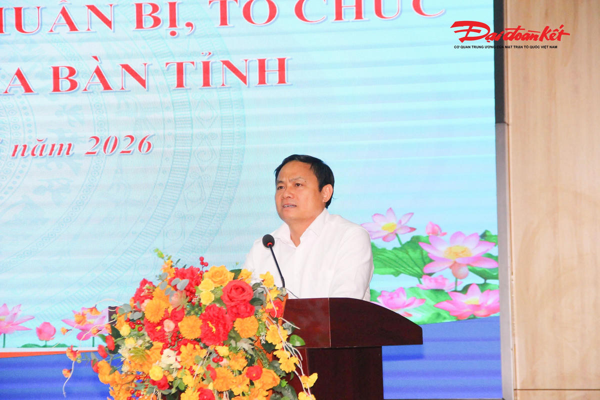 Đại diện Ban Tuyên giáo và Dân vận Tỉnh uỷ Nghệ An phát biểu tại hội nghị. Ảnh: ĐB