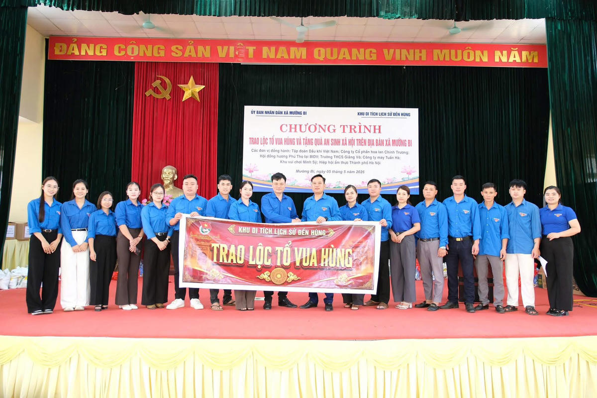 Năm đầu tiên&nbsp;Khu Di tích lịch sử Quốc gia đặc biệt Đền Hùng triển khai Chương trình "Lộc Tổ Vua Hùng".