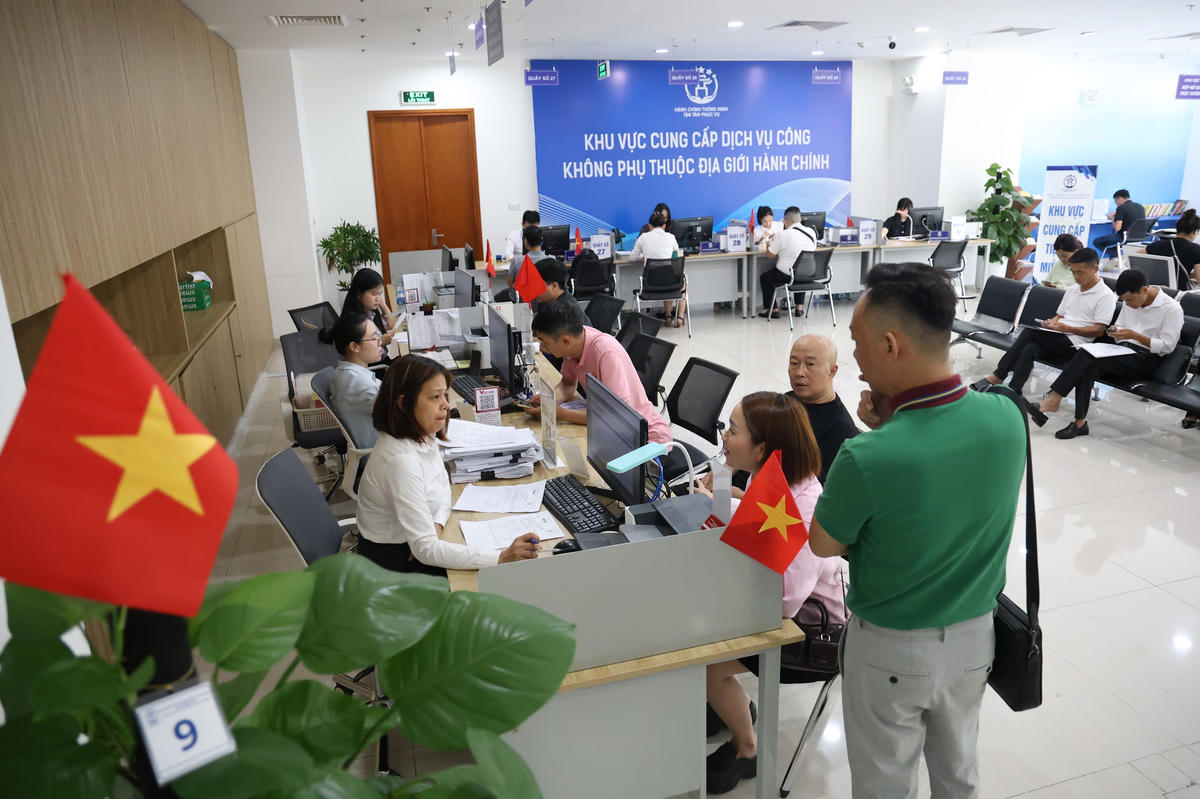 Kiên quyết cắt giảm thủ tục hành chính: Không thể trì hoãn