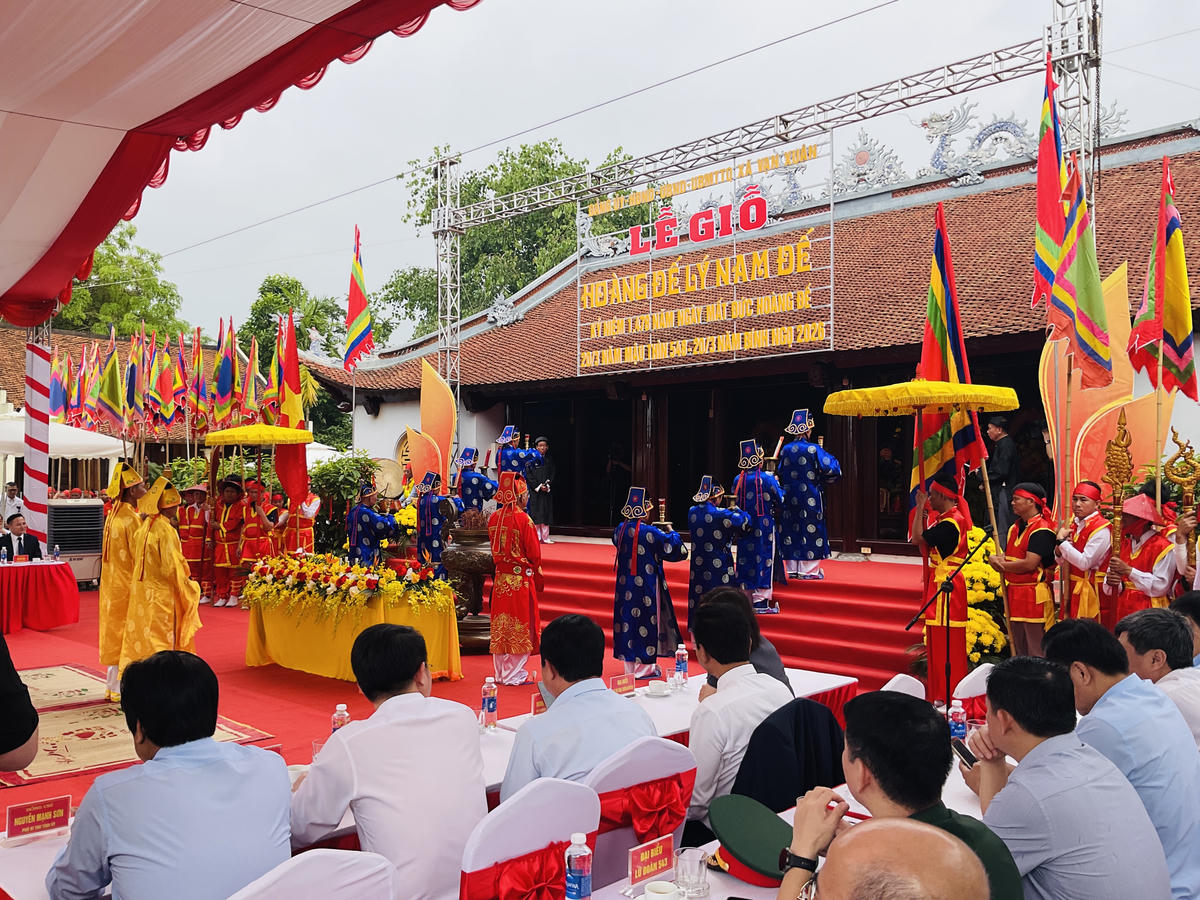 Quang cảnh Lễ tế.