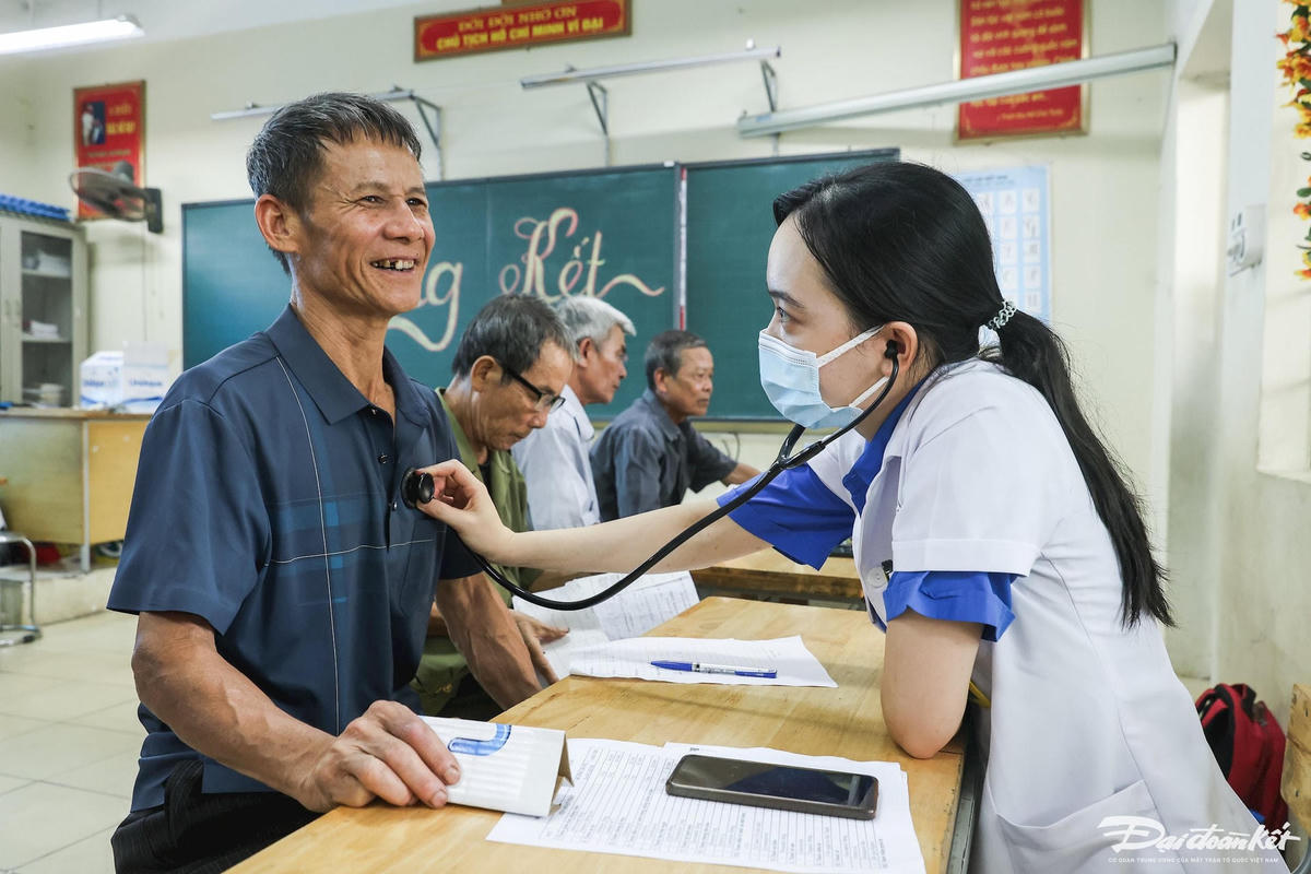 Chính thức: Toàn dân được khám sức khỏe định kỳ, khám sàng lọc miễn phí