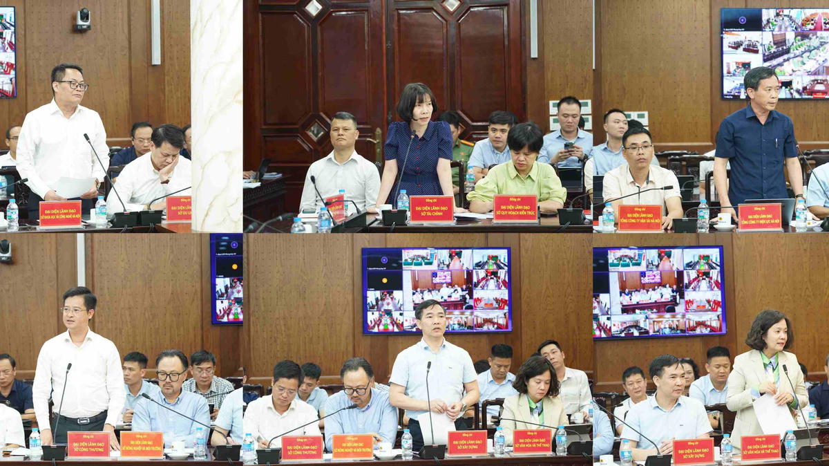Đại diện các sở, ngành thành phố Hà Nội phát biểu tham luận, trao đổi các giải pháp giải quyết điểm nghẽn trật tự đô thị và ùn tắc giao thông.
