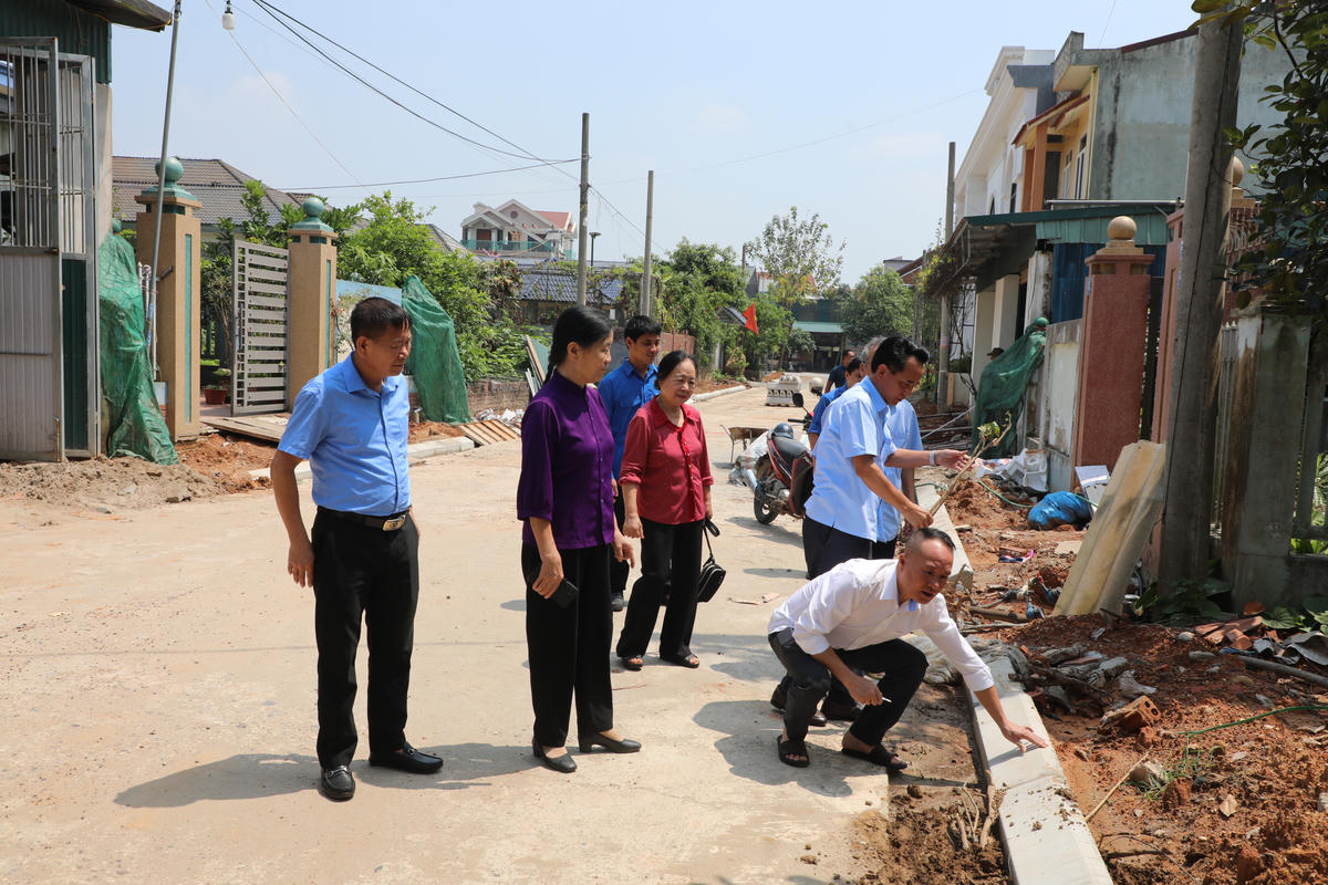 “Mặt trận số” kết nối người dân với chính quyền